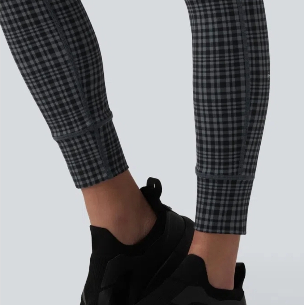HALARA Black and Gray Check Plaid Leggings Sz.Small - Picture 6 of 9